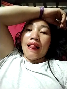 Snapshot of Lovephay8x chatting on 6, 5, 2026 Lovephay8x online show from 6, 5, 2026
