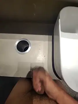 Snapshot of jerryrooh69 chatting on 12, 2, 2026 jerryrooh69 online show from 12, 2, 2026