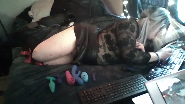 Snapshot of UnpleasantFan156 chatting on 16, 1, 2026 UnpleasantFan156 online show from 16, 1, 2026