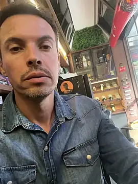 Naldopaugrand online show from 5, 2, 2026