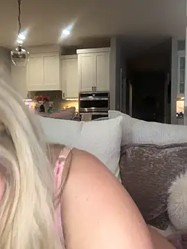 docmilf12 online show from 18, 2, 2026