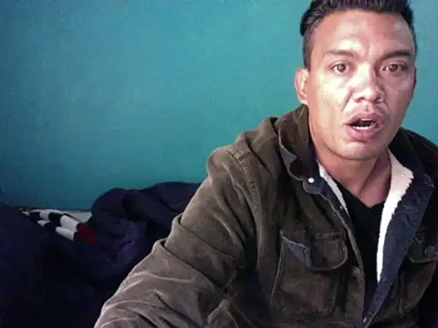Snapshot of latinomoreno95 chatting on 22, 5, 2026 latinomoreno95 online show from 22, 5, 2026