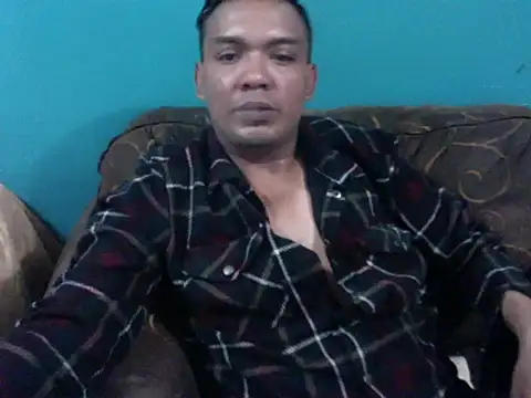 latinomoreno95 online show from 17, 7, 2026