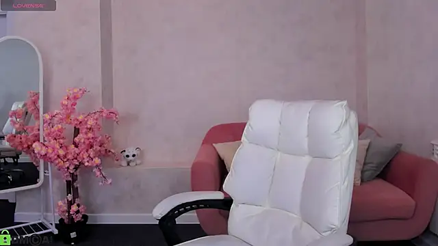 Snapshot of Marie_Hayes chatting on 7, 6, 2026 Marie Hayes online show from 7, 6, 2026
