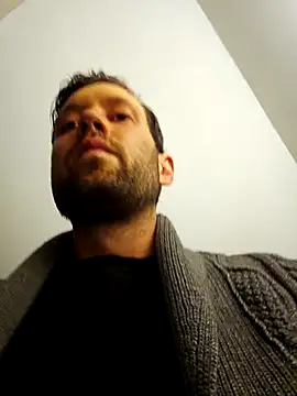 Etowner8999 online show from 8, 2, 2026