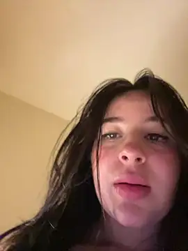 Snapshot of evelynrosess1 chatting on 21, 4, 2026 evelynrosess1 online show from 21, 4, 2026