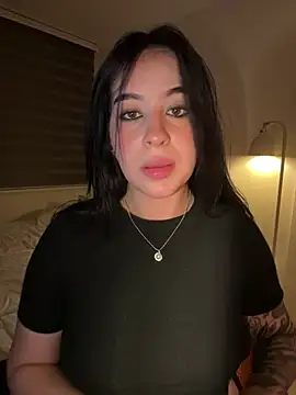 Snapshot of evelynrosess1 chatting on 30, 5, 2026 evelynrosess1 online show from 30, 5, 2026