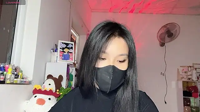 Snapshot of Tieu-May chatting on 8, 5, 2026 Tieu-May online show from 8, 5, 2026
