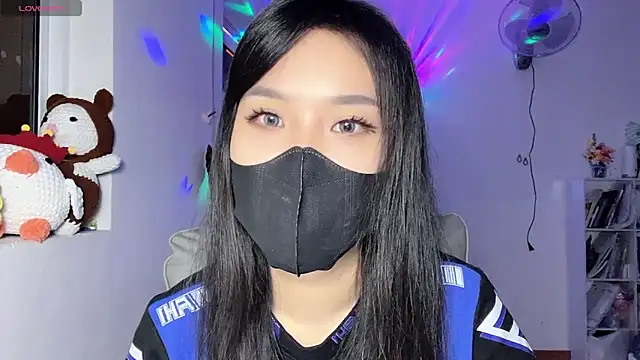 Snapshot of Tieu-May chatting on 29, 5, 2026 Tieu-May online show from 29, 5, 2026