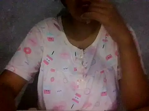 Snapshot of Kandysweety_2 chatting on 14, 7, 2026 Kandysweety 2 online show from 14, 7, 2026