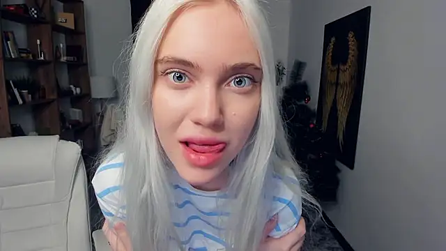 KristalCrowner online show from 17, 1, 2026