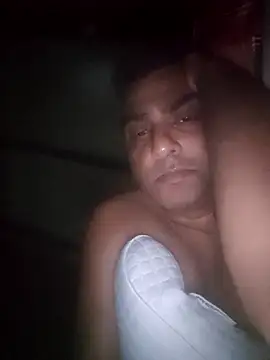 hardnhornybull online show from 25, 3, 2026