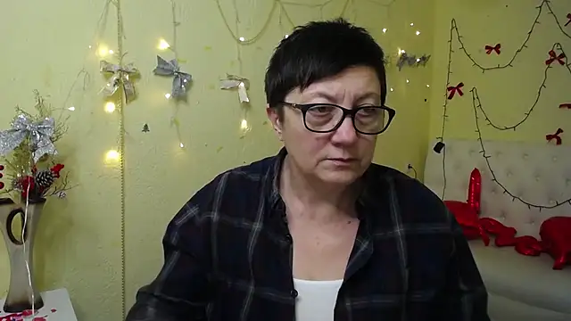 EmilyL0ve online show from 18, 1, 2026