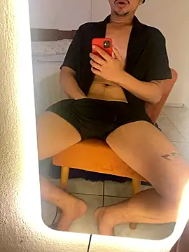 GostosoRS25 online show from 11, 1, 2026