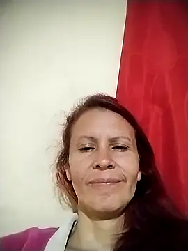 Snapshot of cintia_love chatting on 11, 2, 2026 cintia love online show from 11, 2, 2026