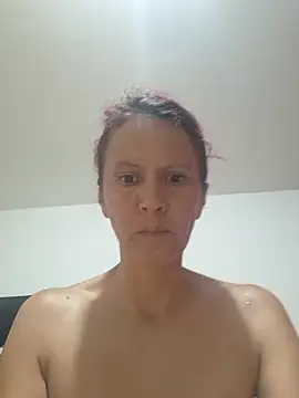 Snapshot of cintia_love chatting on 23, 2, 2026 cintia love online show from 23, 2, 2026