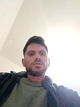 Adrianxxxxxx53 online show from 18, 1, 2026