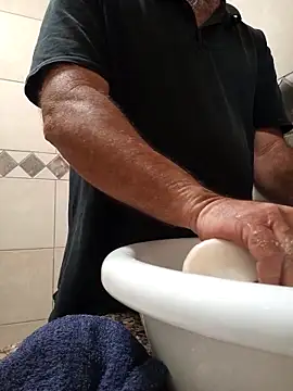 Playmate1976 online show from 8, 4, 2026