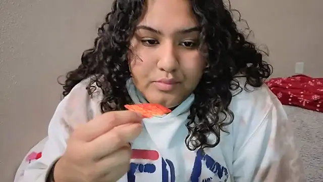 Snapshot of Angeliccreamyrican chatting on 17, 1, 2026 Angeliccreamyrican online show from 17, 1, 2026