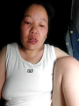 Snapshot of donaaa2 chatting on 16, 4, 2026 donaaa2 online show from 16, 4, 2026