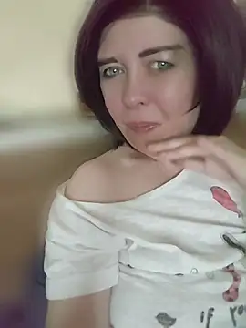 Snapshot of SweetTastes chatting on 4, 8, 2026 SweetTastes online show from 4, 8, 2026