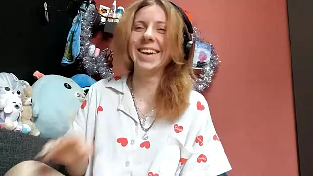 TiaraHenegan online show from 6, 1, 2026