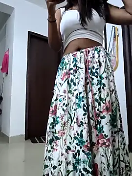 Snapshot of hina_001 chatting on 24, 5, 2026 hina 001 online show from 24, 5, 2026
