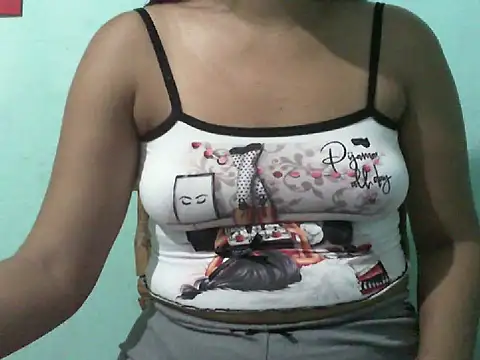 Snapshot of anacarada chatting on 22, 2, 2026 anacarada online show from 22, 2, 2026