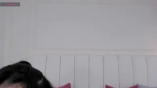 luna velvvet online show from 14, 1, 2026