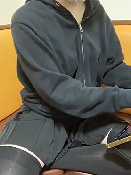 Snapshot of pon05240 chatting on 1, 5, 2026 pon05240 online show from 1, 5, 2026