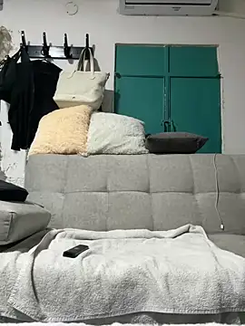 lriana miller online show from 19, 2, 2026