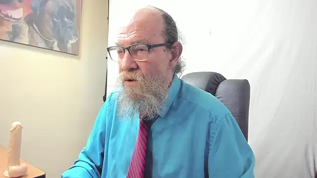 Snapshot of Uncle_Hottie chatting on 2, 3, 2026 Uncle Hottie online show from 2, 3, 2026