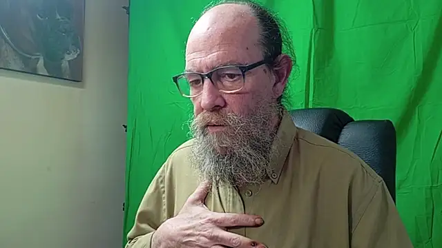 Snapshot of Uncle_Hottie chatting on 24, 3, 2026 Uncle Hottie online show from 24, 3, 2026