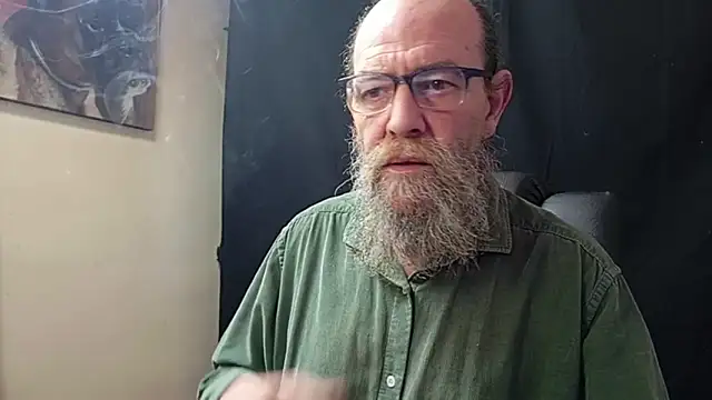 Snapshot of Uncle_Hottie chatting on 28, 3, 2026 Uncle Hottie online show from 28, 3, 2026