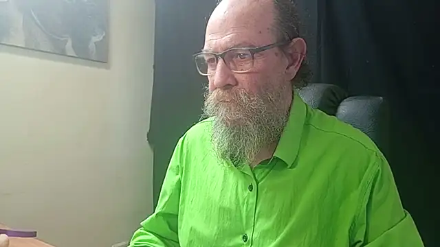 Snapshot of Uncle_Hottie chatting on 30, 3, 2026 Uncle Hottie online show from 30, 3, 2026