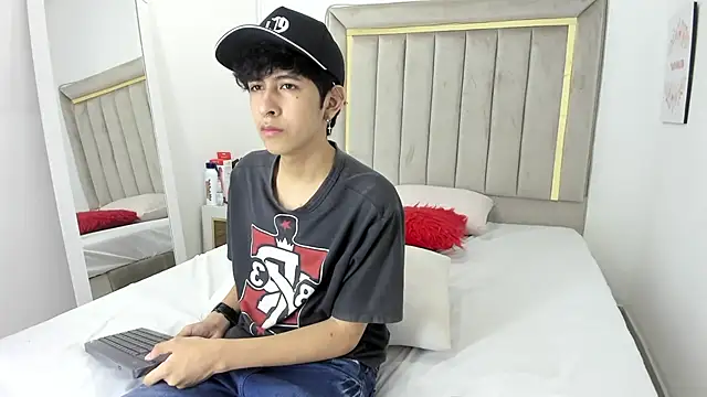 julian xx online show from 6, 1, 2026