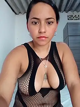 Snapshot of Maliha_21 chatting on 5, 5, 2026 Maliha 21 online show from 5, 5, 2026