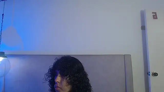 ZoeFox5 online show from 8, 3, 2026