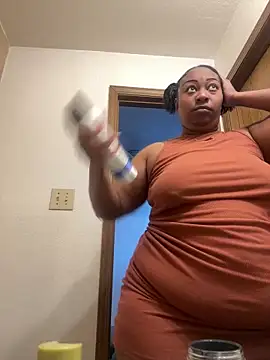 Snapshot of theesweetheart chatting on 2, 2, 2026 theesweetheart online show from 2, 2, 2026