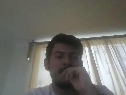 Snapshot of Mateotubbe chatting on 17, 5, 2026 Mateotubbe online show from 17, 5, 2026