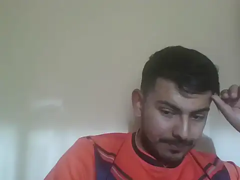 Snapshot of Mateotubbe chatting on 2, 7, 2026 Mateotubbe online show from 2, 7, 2026