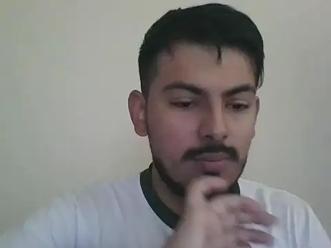Snapshot of Mateotubbe chatting on 6, 7, 2026 Mateotubbe online show from 6, 7, 2026