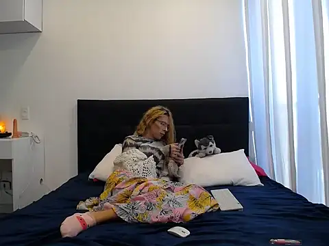 july fucha online show from 26, 2, 2026