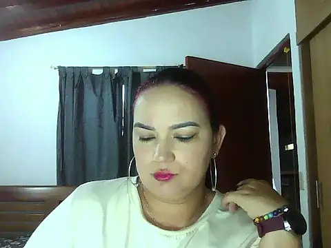 Snapshot of Roja_tentacion chatting on 13, 5, 2026 Roja tentacion online show from 13, 5, 2026