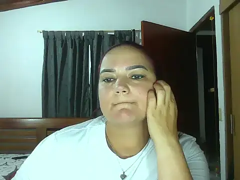 Snapshot of Roja_tentacion chatting on 29, 5, 2026 Roja tentacion online show from 29, 5, 2026