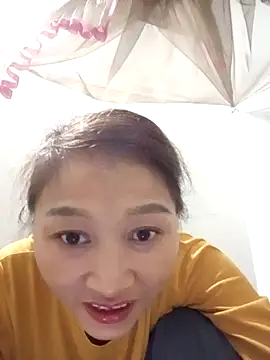 yumyum112 online show from 11, 1, 2026