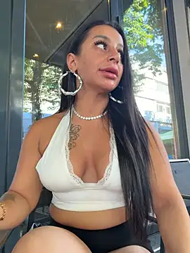 sweetxlayla online show from 27, 6, 2026