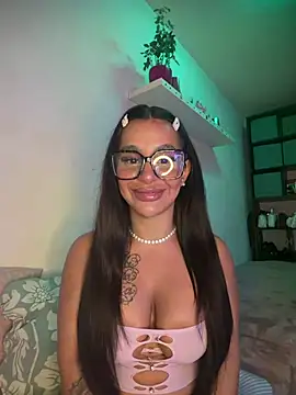 sweetxlayla online show from 30, 6, 2026
