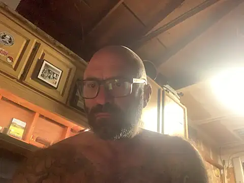 Snapshot of calimeatstick chatting on 7, 7, 2026 calimeatstick online show from 7, 7, 2026