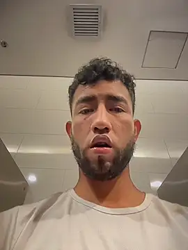 liam bronw online show from 15, 4, 2026